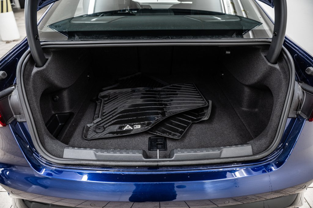 2025 Audi A3 Sedan PROGRESSIV QUATTRO in Laval, Quebec - 10 - w1024h768px