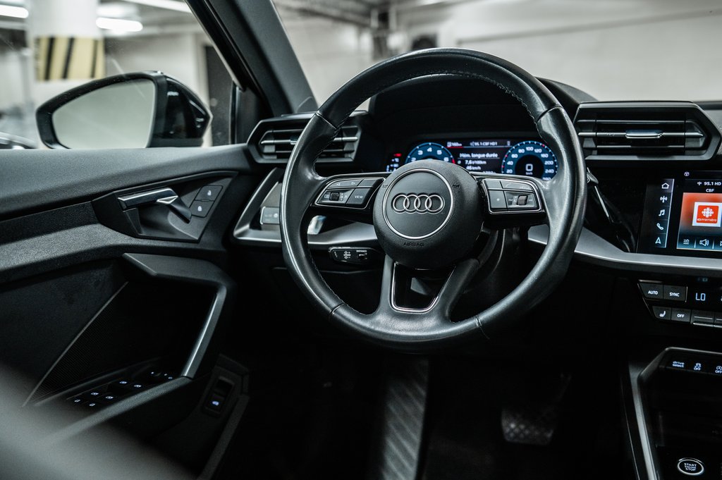 Audi A3 Komfort QUATTRO 18 PCS TOIT CUIR CARPLAY 2023 à Laval, Québec - 28 - w1024h768px