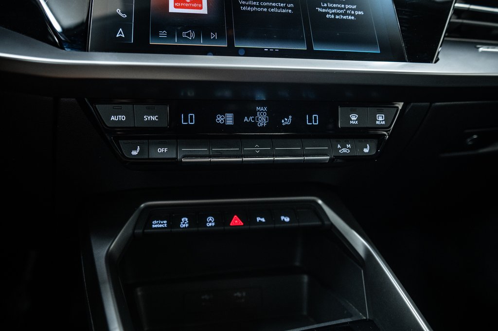 Audi A3 Komfort QUATTRO 18 PCS TOIT CUIR CARPLAY 2023 à Laval, Québec - 20 - w1024h768px