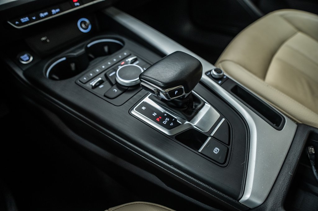 Audi A4 Sedan KOMFORT ENS COMMODITÉ 2018 à Laval, Québec - 25 - w1024h768px
