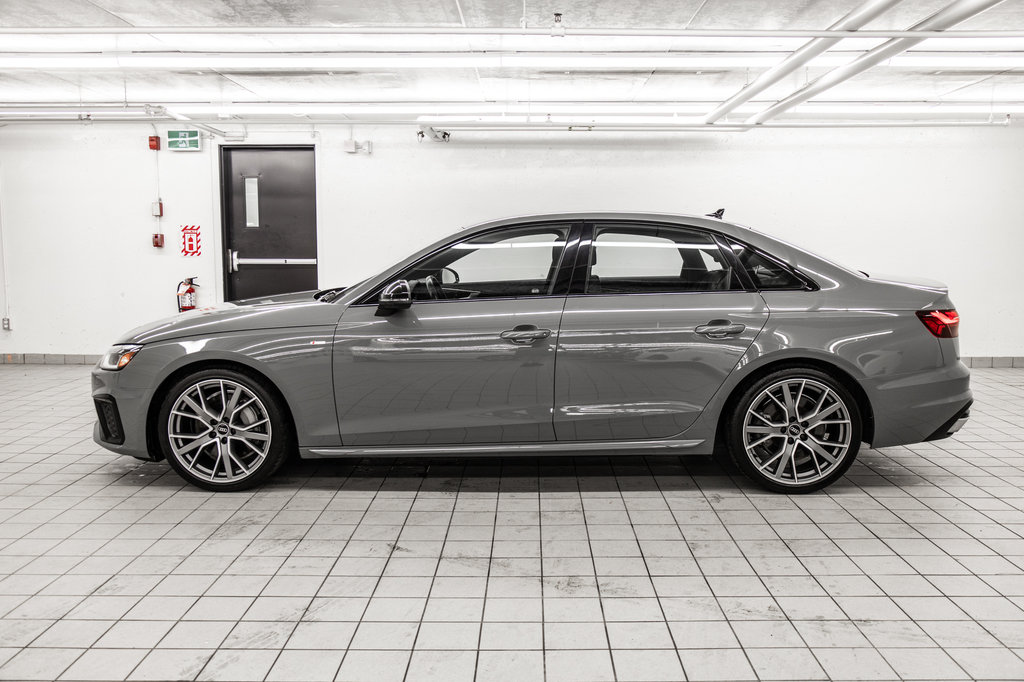 Audi A4 Sedan TECHNIK S-LINE BLACK PKG 19 PCS 2021 à Laval, Québec - 3 - w1024h768px