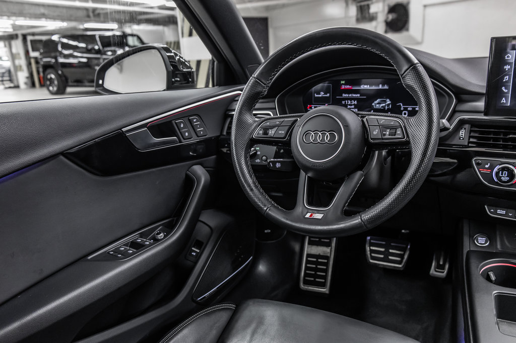 Audi A4 Sedan TECHNIK S-LINE BLACK PKG 19 PCS 2021 à Laval, Québec - 37 - w1024h768px