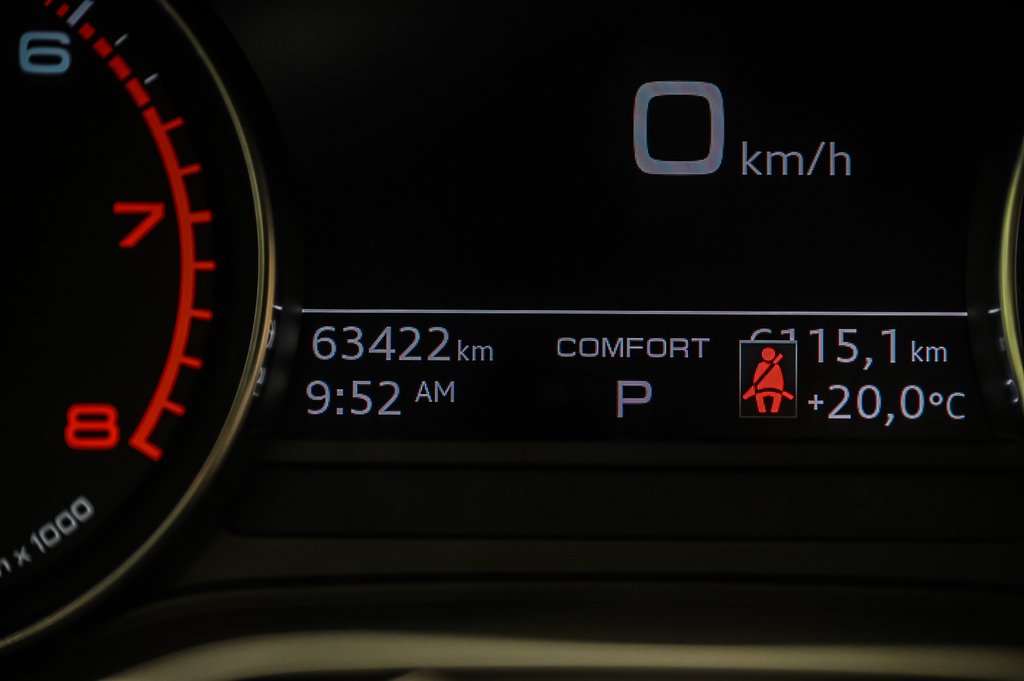 Audi A4 Sedan KOMFORT ENS COMMODITÉ 2021 à Laval, Québec - 16 - w1024h768px