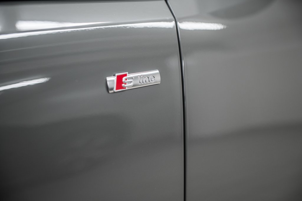 2022 Audi A4 Sedan TECHNIK S-LINE BLACK OPTIC HUD in Laval, Quebec - 7 - w1024h768px