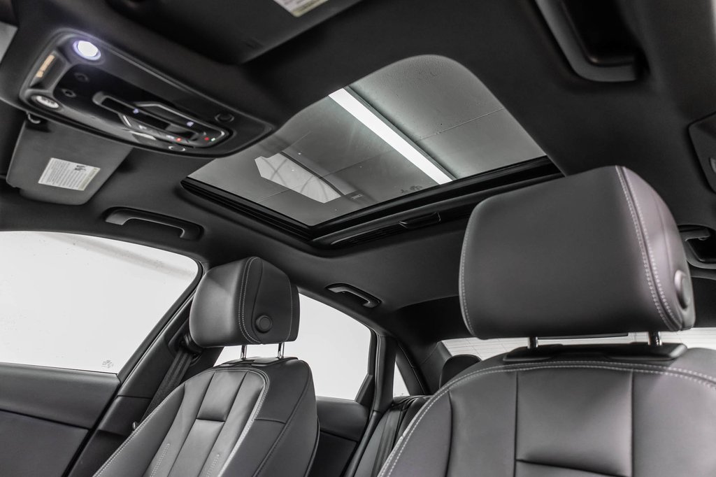 2022 Audi A4 Sedan KOMFORT VORSPRUNG EDITION in Laval, Quebec - 30 - w1024h768px