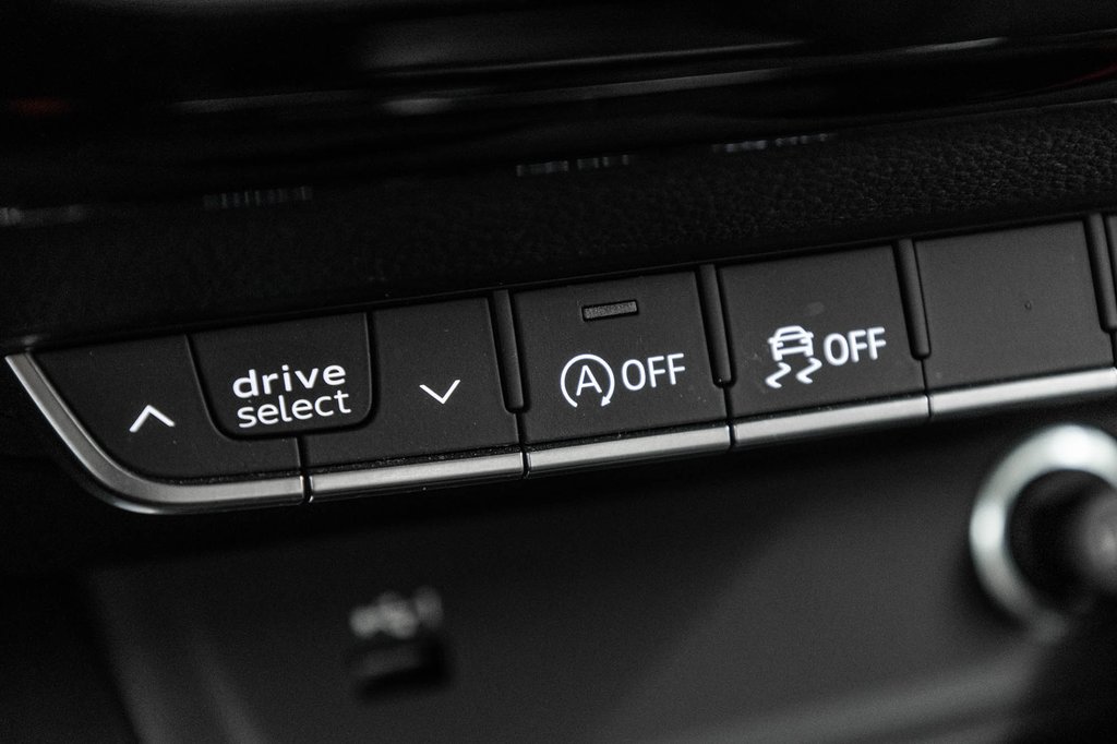2023 Audi A4 Sedan KOMFORT ENS COMMODITÉS in Laval, Quebec - 27 - w1024h768px