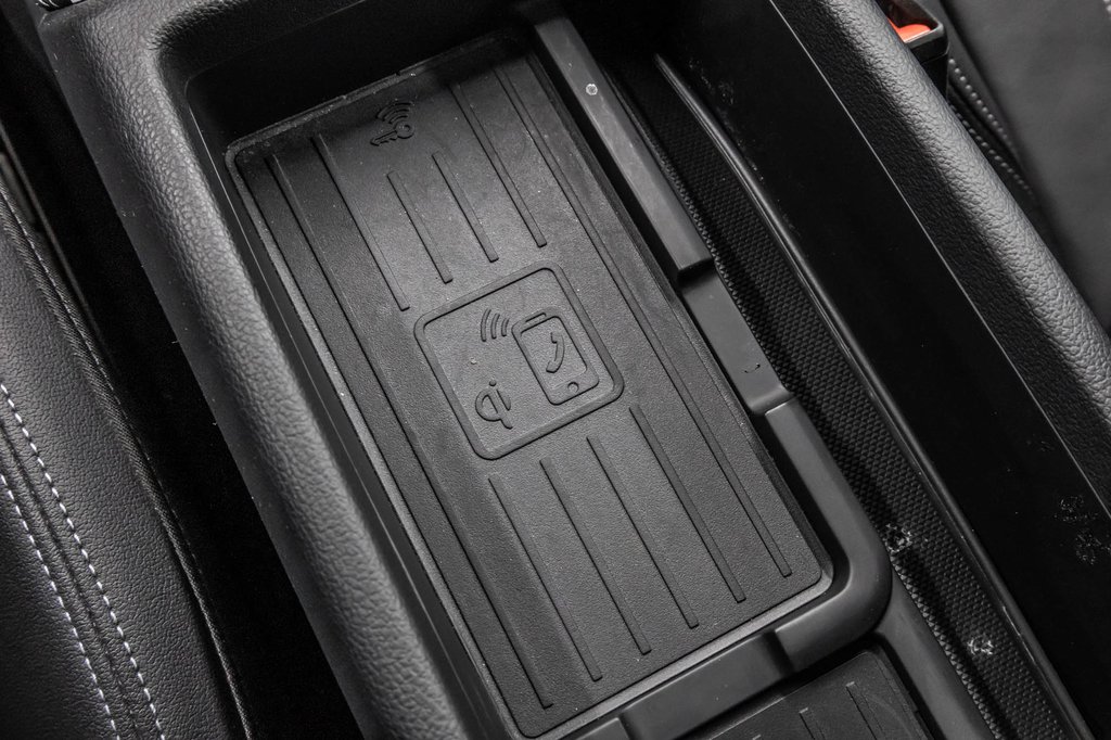 2023 Audi A4 Sedan PROGRESSIV S-LINE BLACK PKG in Laval, Quebec - 30 - w1024h768px