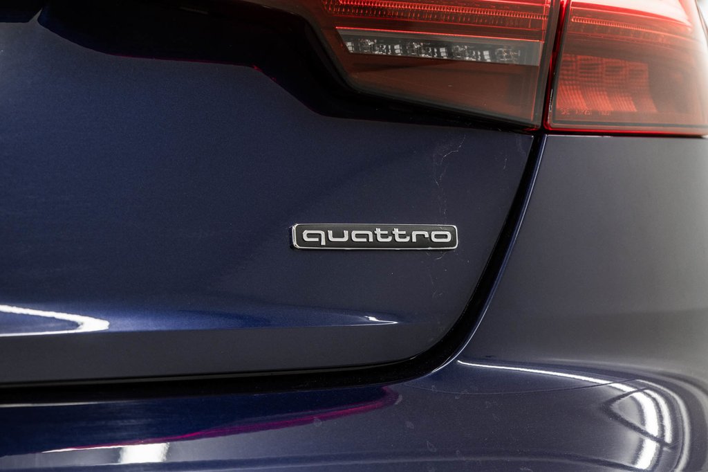 2023 Audi A4 Sedan PROGRESSIV S-LINE BLACK PKG in Laval, Quebec - 10 - w1024h768px