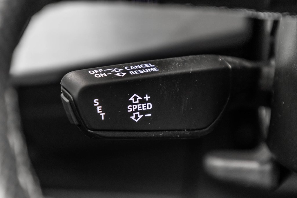 2023 Audi A4 Sedan PROGRESSIV S-LINE BLACK PKG in Laval, Quebec - 22 - w1024h768px