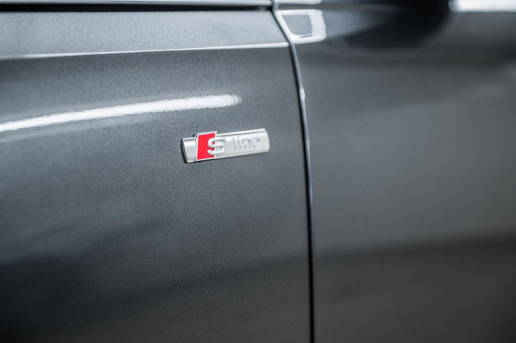 Audi A4 Sedan PROGRESSIV, S-LINE COMPETITION PACKAGE 2023 à Laval, Québec - 7 - w1024h768px