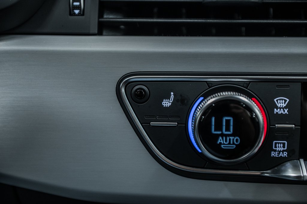 Audi A4 Sedan PROGRESSIV, S-LINE COMPETITION PACKAGE 2023 à Laval, Québec - 23 - w1024h768px