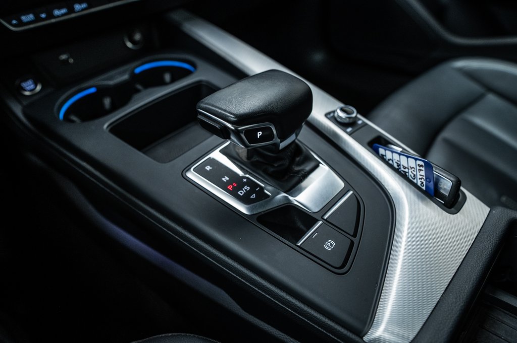 Audi A4 PROGRESSIV QUATTRO 2023 à Laval, Québec - 27 - w1024h768px