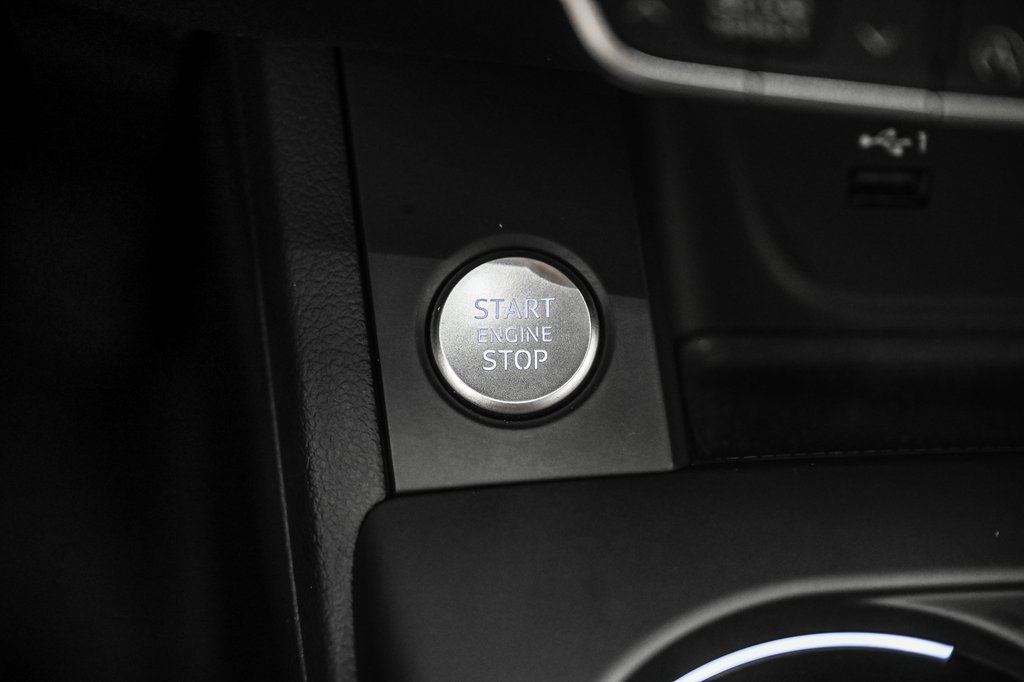 Audi A4 Sedan 45TFSI KOMFORT 2024 à Laval, Québec - 14 - w1024h768px