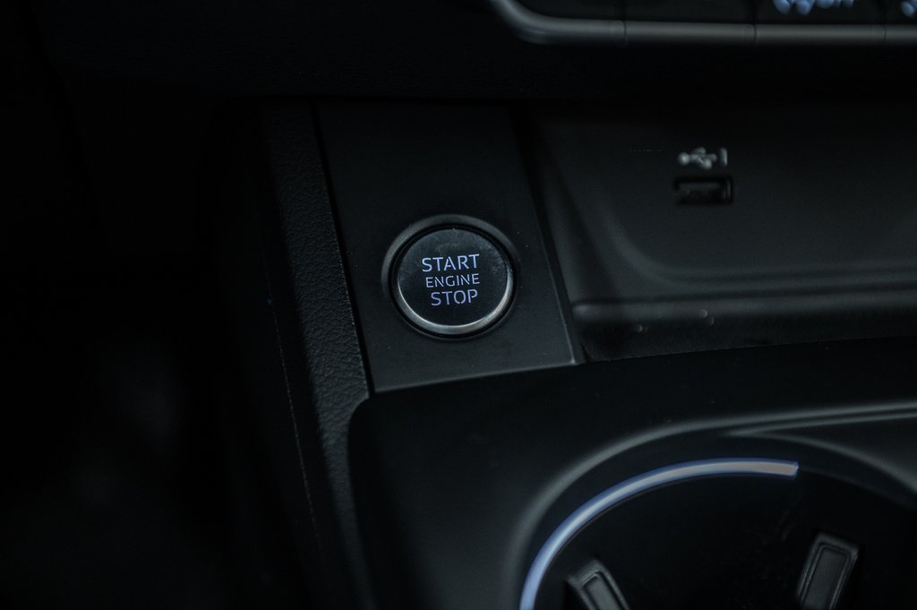 Audi A4 Sedan KOMFORT QUATTRO 45 TFSI 2024 à Laval, Québec - 24 - w1024h768px
