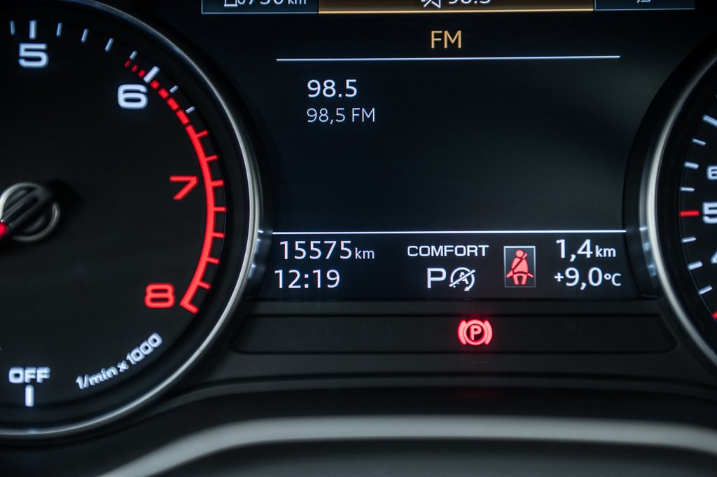 Audi A4 Sedan KOMFORT QUATTRO 45 TFSI 2024 à Laval, Québec - 18 - w1024h768px