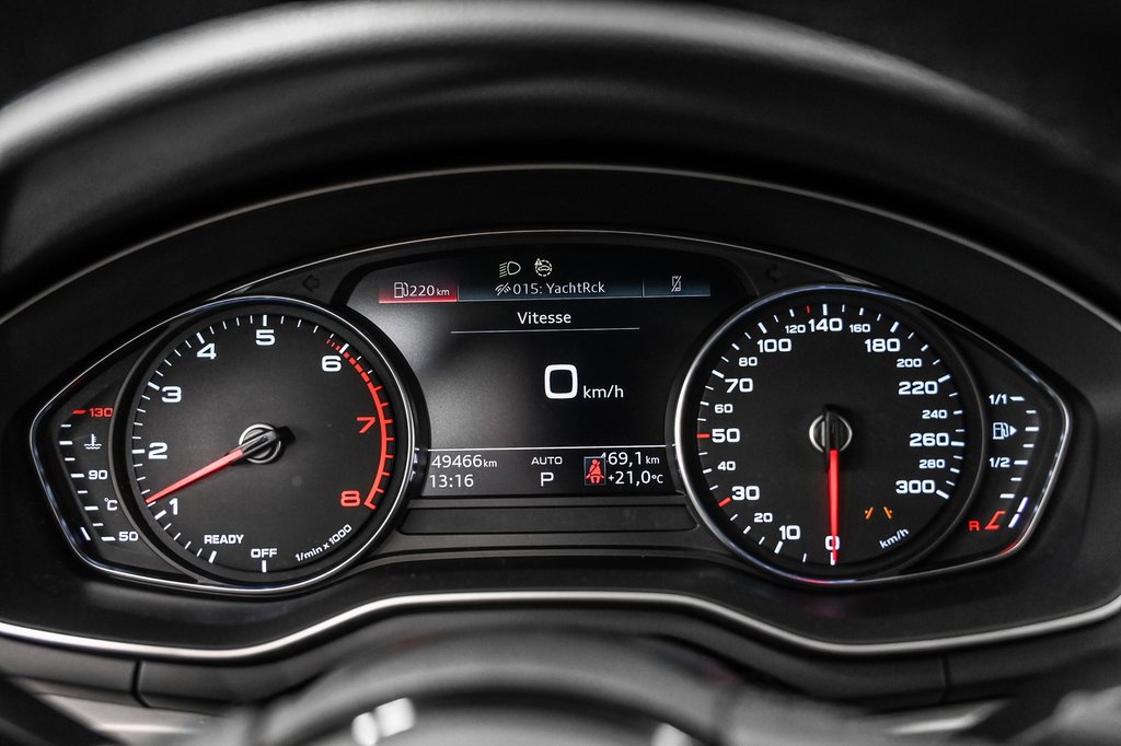 Audi A4 KOMFORT QUATTRO 45TFSI 2023 à Laval, Québec - 13 - w1024h768px