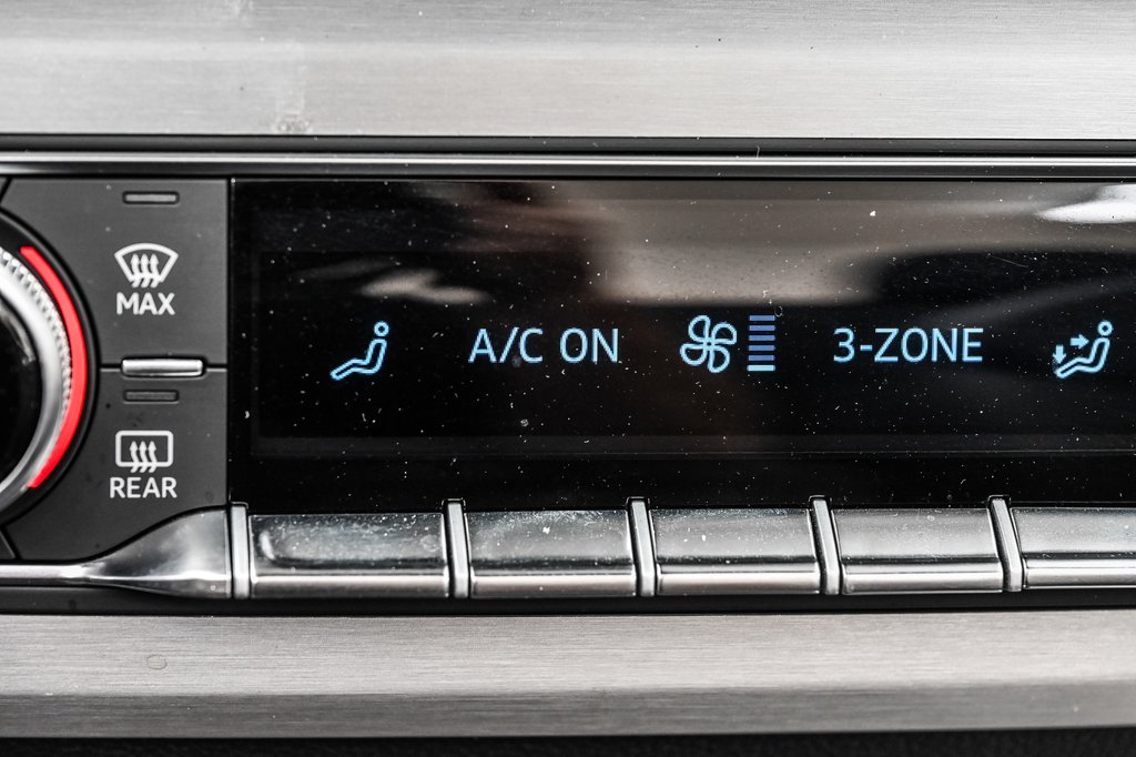 2022 Audi A5 Cabriolet TECHNIK SIEGES CONFORT HUD in Laval, Quebec - 19 - w1024h768px