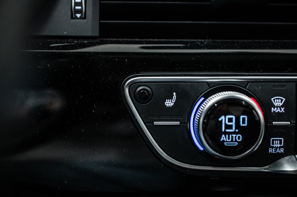 2022 Audi A5 Coupe TECHNIK S-LINE BLACK PACKAGE, 20PCS in Laval, Quebec - 24 - w1024h768px