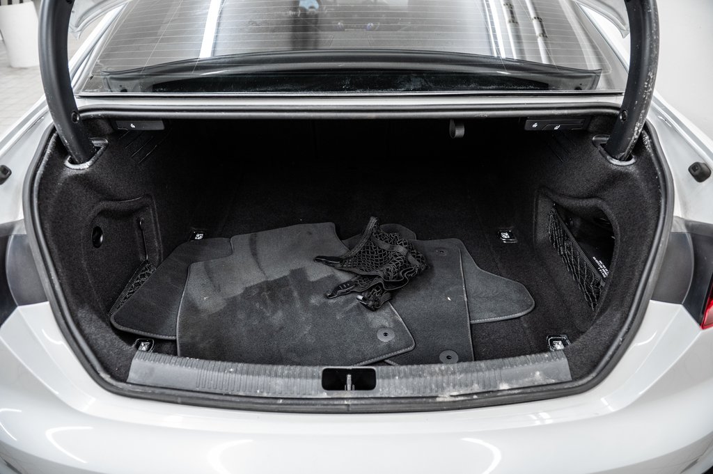 2022 Audi A5 Coupe TECHNIK S-LINE BLACK PACKAGE, 20PCS in Laval, Quebec - 12 - w1024h768px