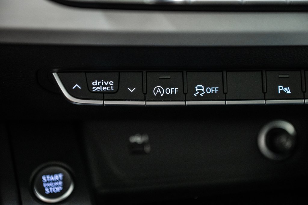 2023 Audi A5 Coupe TECHNIK S-LINE BLACK PKG in Laval, Quebec - 26 - w1024h768px