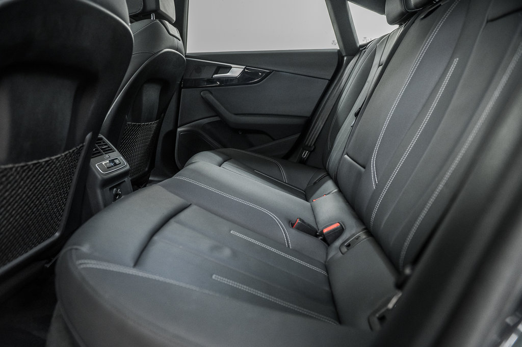 Audi A5 Sportback PROGRESSIV S-LINE BLACK OPTIC 19 PCS 2021 à Laval, Québec - 28 - w1024h768px