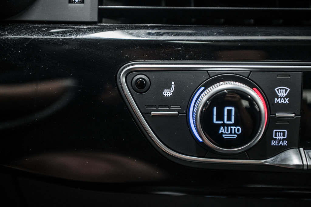Audi A5 Sportback PROGRESSIV S-LINE BLACK OPTIC 19 PCS 2021 à Laval, Québec - 24 - w1024h768px