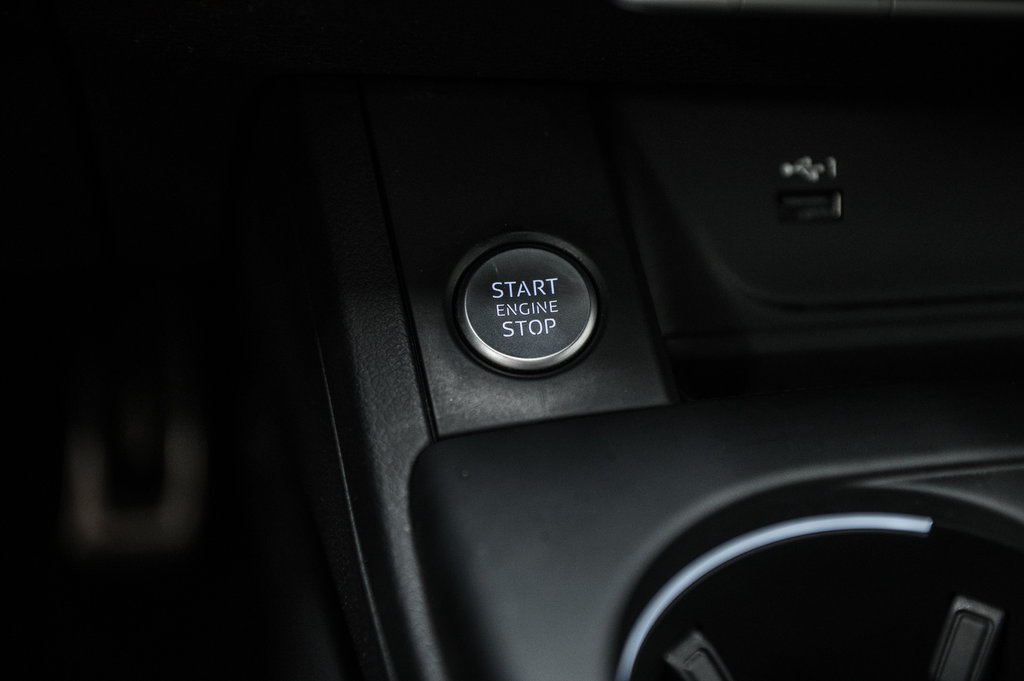 Audi A5 Sportback PROGRESSIV S-LINE BLACK OPTIC 19 PCS 2021 à Laval, Québec - 27 - w1024h768px