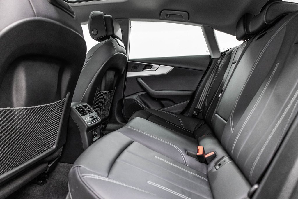 Audi A5 Sportback KOMFORT ENS COMMODITÉS 19 PCS 2021 à Laval, Québec - 33 - w1024h768px