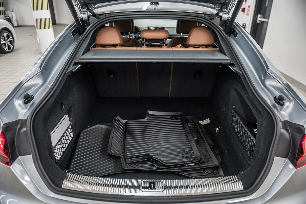 2023 Audi A5 Sportback 45TFSI KOMFORT in Laval, Quebec - 11 - w1024h768px