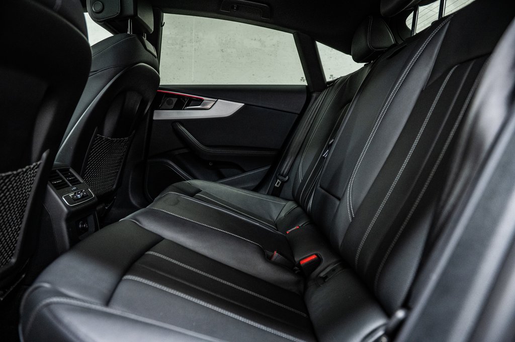 Audi A5 Sportback PROGRESSIV S-LINE BLACK PKG 20 PCS 2023 à Laval, Québec - 29 - w1024h768px