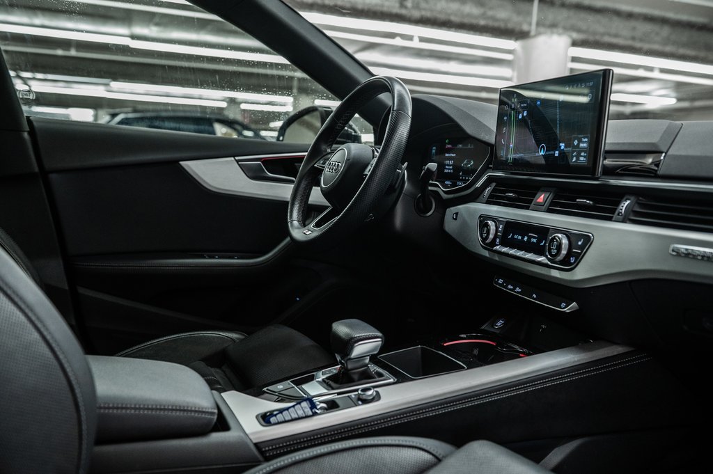 Audi A5 Sportback PROGRESSIV S-LINE BLACK PKG 20 PCS 2023 à Laval, Québec - 33 - w1024h768px