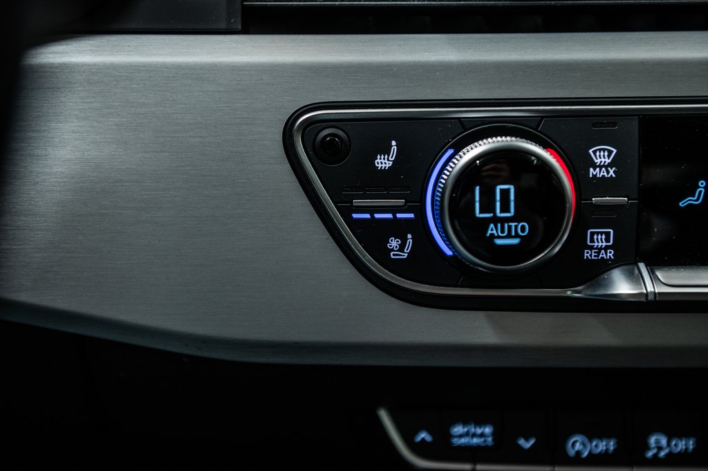 Audi A5 Sportback PROGRESSIV S-LINE BLACK PKG 20 PCS 2023 à Laval, Québec - 24 - w1024h768px