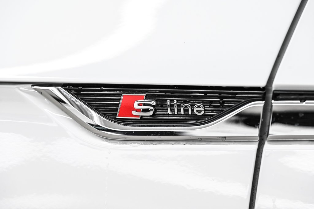 Audi A5 Sportback TECHNIK SIEGES CONFORTS 19 PPCS 2023 à Laval, Québec - 10 - w1024h768px