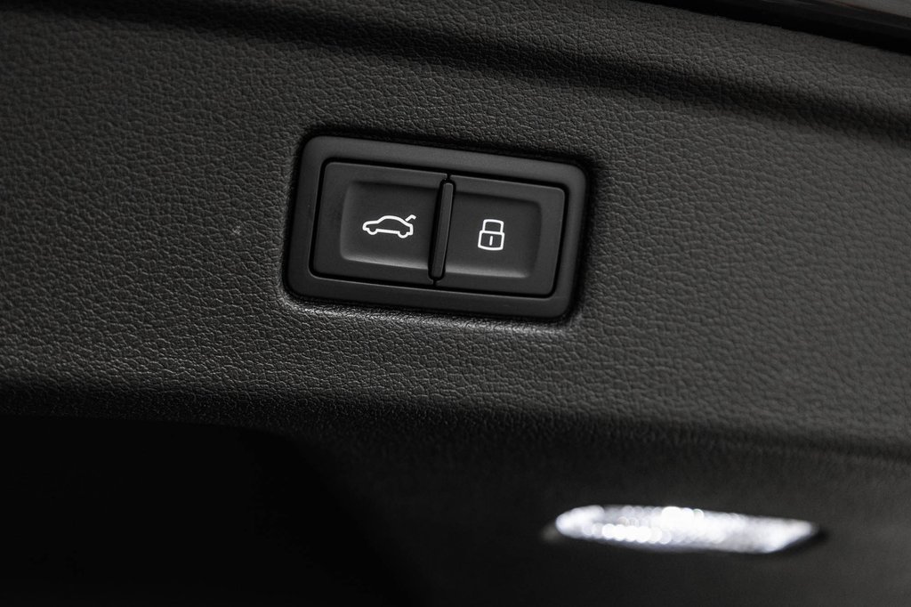2024 Audi A5 Sportback KOMFORT QUATTRO 19 PCS in Laval, Quebec - 12 - w1024h768px