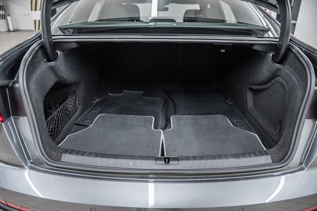 Audi A6 Sedan PROGRESSIV SPORT PKG 20 PCS 2020 à Laval, Québec - 12 - w1024h768px