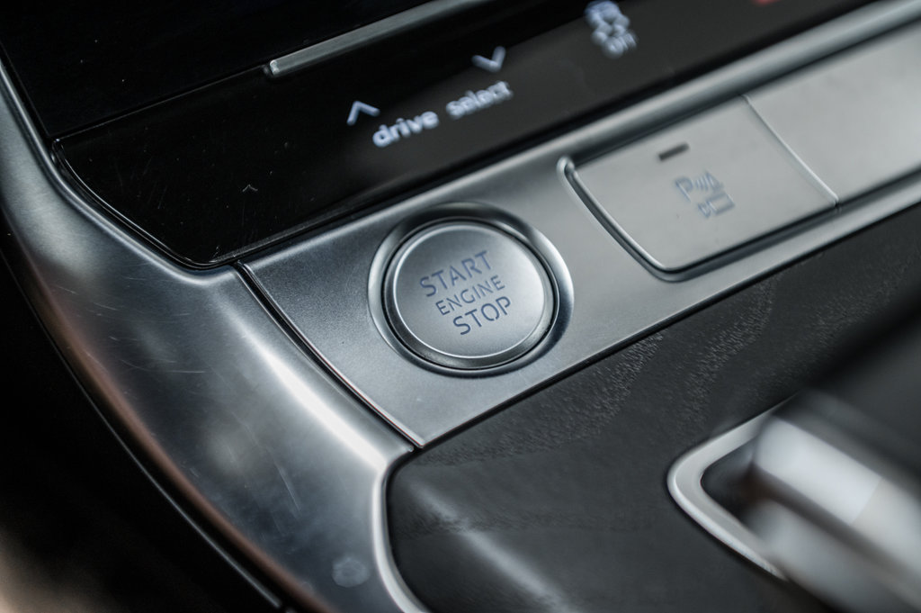 Audi A6 Sedan PROGRESSIV SPORT PKG 20 PCS 2020 à Laval, Québec - 25 - w1024h768px
