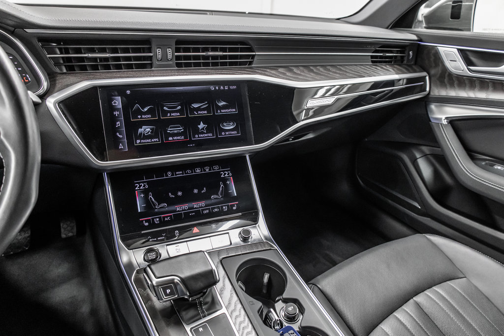 2022 Audi A6 Sedan V6 55TFSI  TECHNIK, S-LINE BLACK OPTICS, 21PCS in Laval, Quebec - 24 - w1024h768px