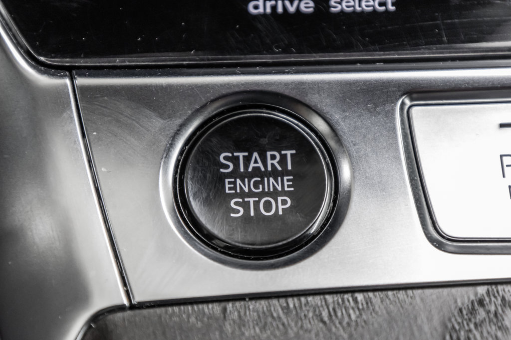 2022 Audi A6 Sedan V6 55TFSI  TECHNIK, S-LINE BLACK OPTICS, 21PCS in Laval, Quebec - 23 - w1024h768px