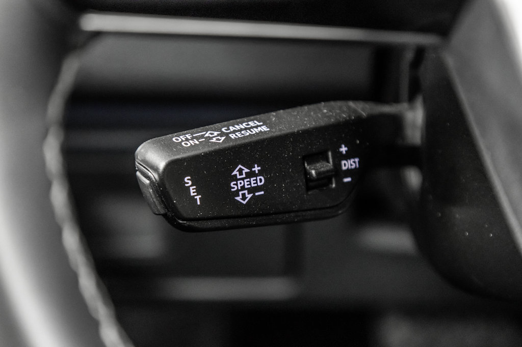 2022 Audi A6 Sedan V6 55TFSI  TECHNIK, S-LINE BLACK OPTICS, 21PCS in Laval, Quebec - 22 - w1024h768px