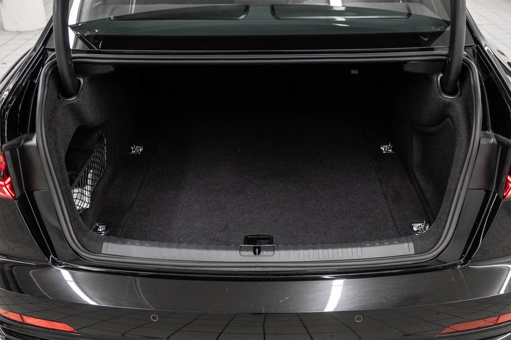 Audi A6 Sedan PROGRESSIV S-LINE BLACK PKG 20 PCS 2024 à Laval, Québec - 11 - w1024h768px