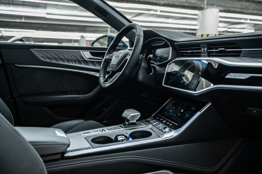 Audi A7 Sportback TECHNIK S-LINE BLACK OPTIC DYNAMIC PKG 2025 à Laval, Québec - 34 - w1024h768px