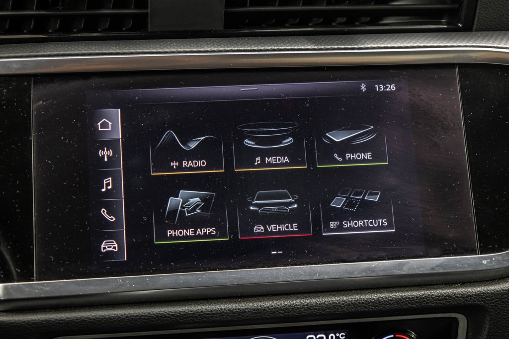 2019 Audi Q3 PROGRESSIV QUATTRO 19 PCS in Laval, Quebec - 22 - w1024h768px