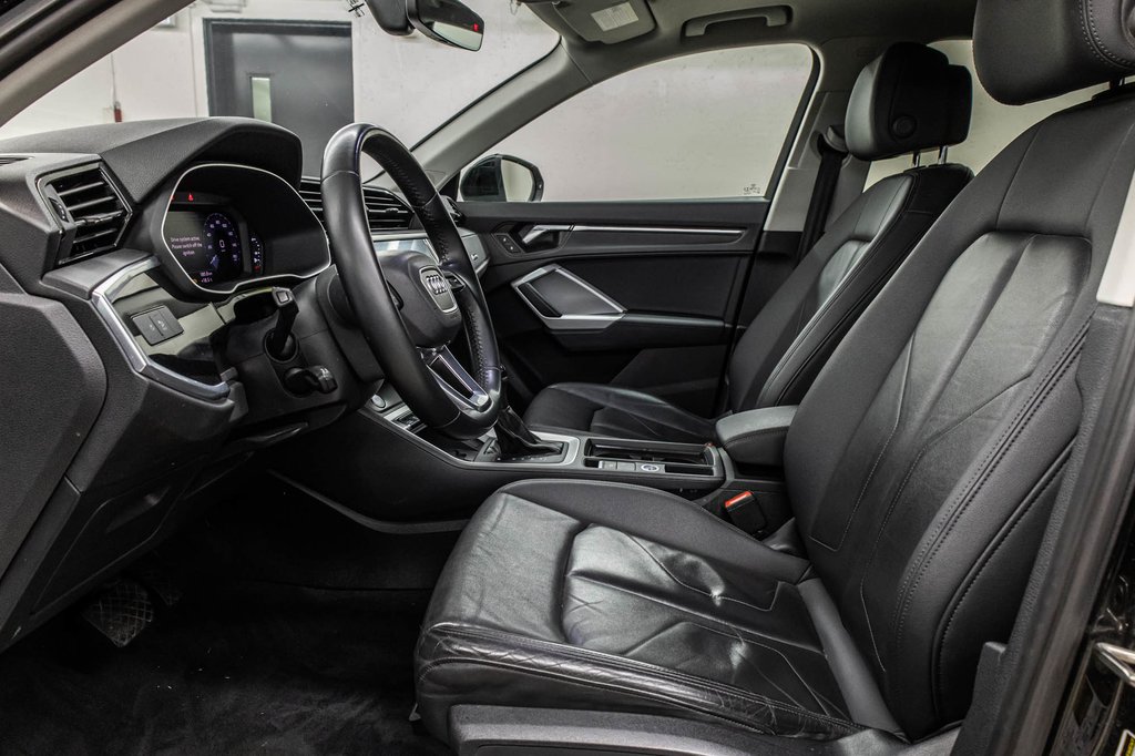 2019 Audi Q3 PROGRESSIV QUATTRO 19 PCS in Laval, Quebec - 15 - w1024h768px