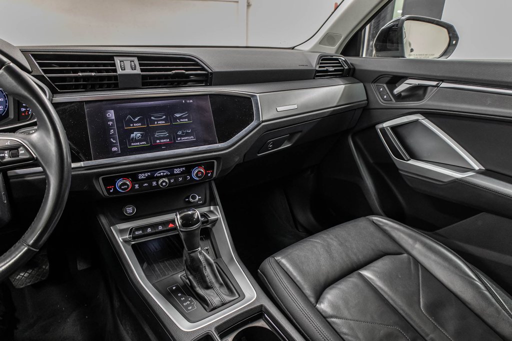 2019 Audi Q3 PROGRESSIV QUATTRO 19 PCS in Laval, Quebec - 21 - w1024h768px
