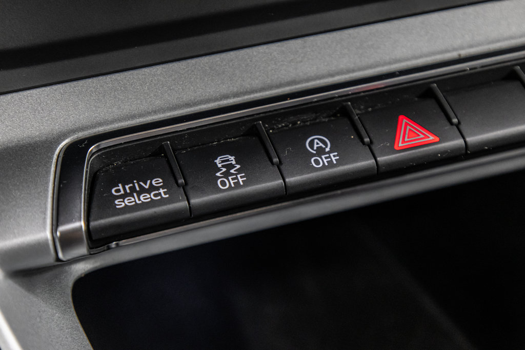 Audi Q3 KOMFORT QUATTRO 45 TFSI 2021 à Laval, Québec - 25 - w1024h768px