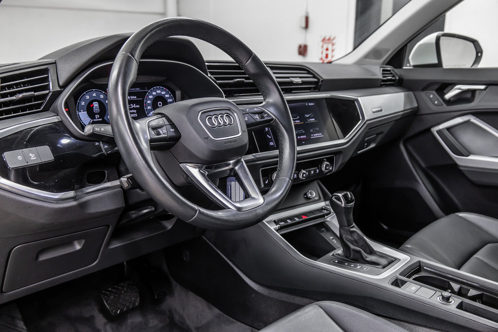 2021 Audi Q3 KOMFORT QUATTRO 45 TFSI in Laval, Quebec - 15 - w1024h768px