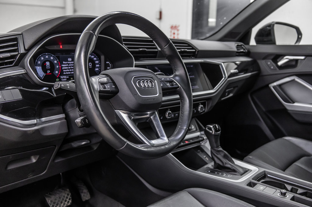 Audi Q3 40TFSI KOMFORT VORSPRUNG EDITION 2021 à Laval, Québec - 15 - w1024h768px