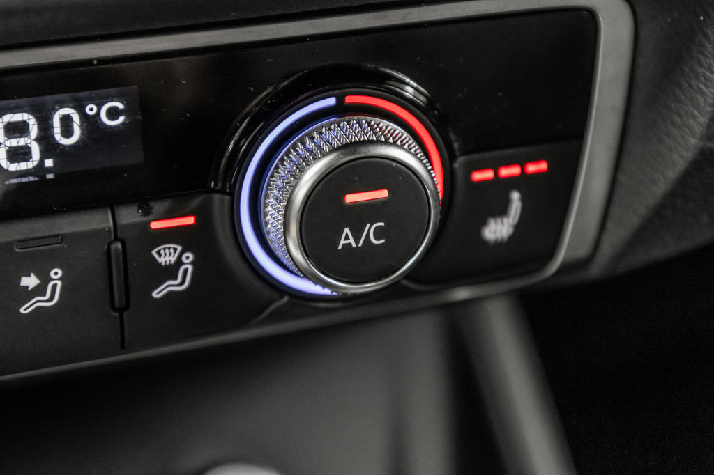 Audi Q3 40TFSI KOMFORT VORSPRUNG EDITION 2021 à Laval, Québec - 25 - w1024h768px