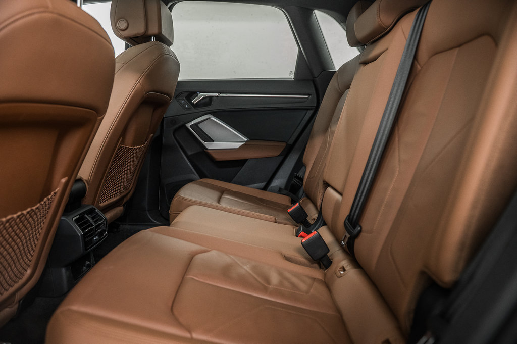 Audi Q3 PROGRESSIV, PHONE BOX, 2021 à Laval, Québec - 27 - w1024h768px