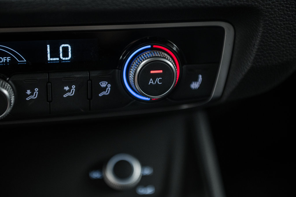 Audi Q3 40TFSI KOMFORT CONVENIENCE 2021 à Laval, Québec - 21 - w1024h768px